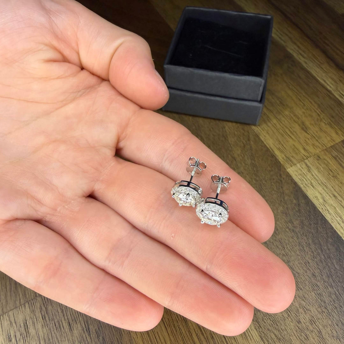 Moissanite Stud Earring